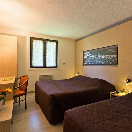 Logis Albhotel Grill アルビ＝シェラン エクステリア 写真