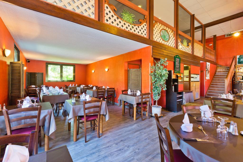 Logis Albhotel Grill アルビ＝シェラン エクステリア 写真